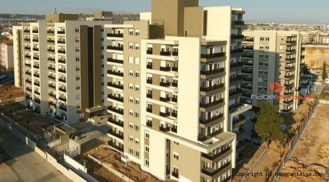 Mart ayında Antalya'da bin 434 yabancıya ev satıldı
