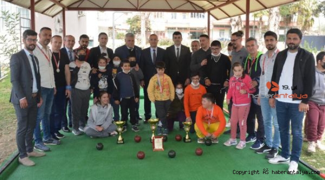 Öğretmenlerin bocce heyecanı