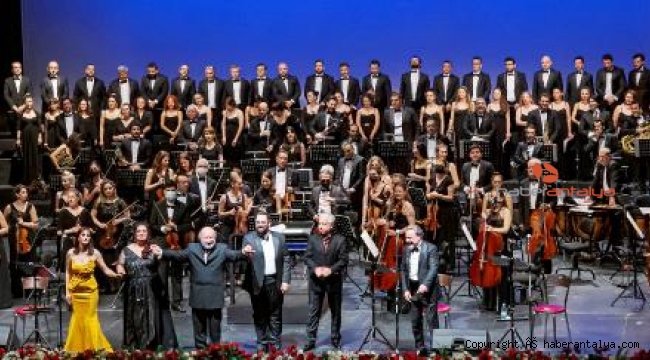 Operadan Neşet Ertaş resitali 