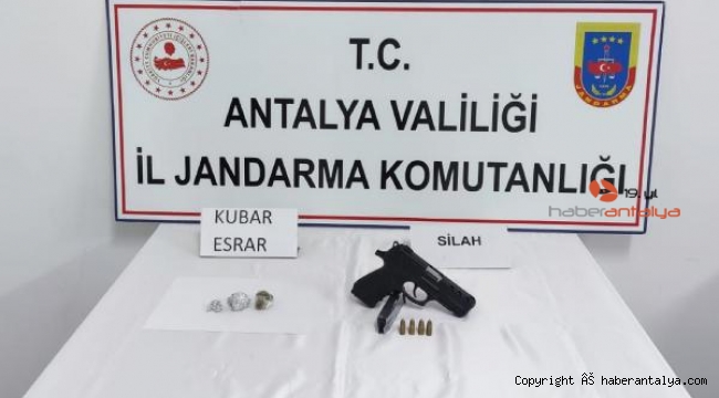 Uyuşturucuyla yakalandı