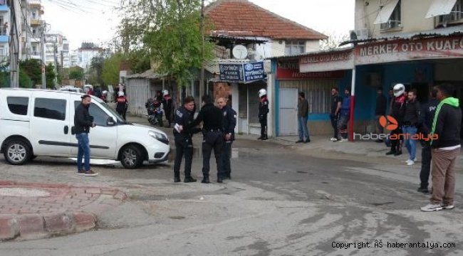 Zeytinköy'de taşlı sopalı kavga !