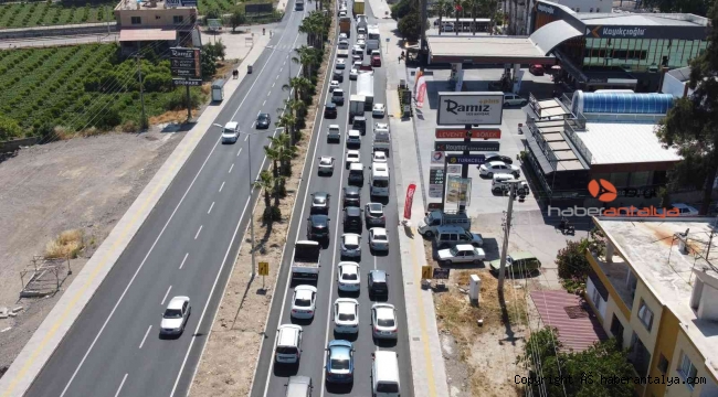 Antalya trafinde 1 milyon 243 bin araç var