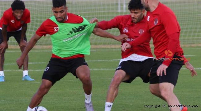 Antalyaspor, tarihi rekor için sahaya çıkıyor 