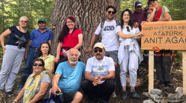Gömbeliler sevgi ve barış için yürüdü