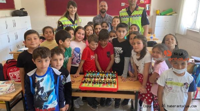 Jandarmadan öğrencilere trafik eğitimi