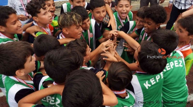 Kepez'de 19 Mayıs Futbol Şenliği