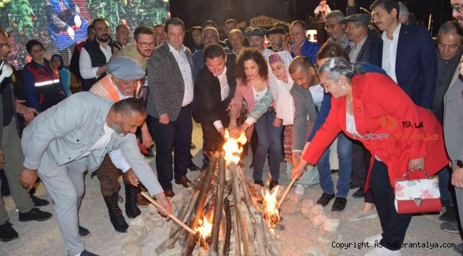 Kumluca Tarım Festivali bütün hızıyla sürüyor