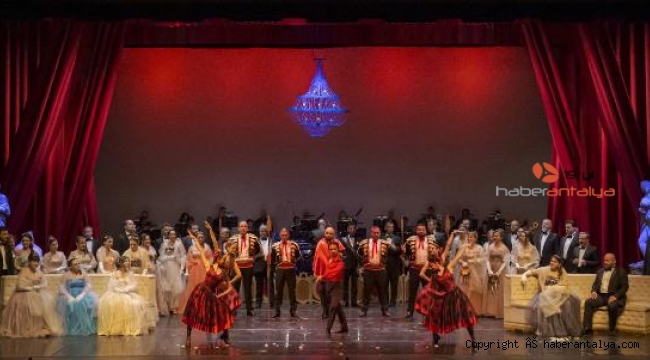 'La Traviata' bu sezon son kez sahnede