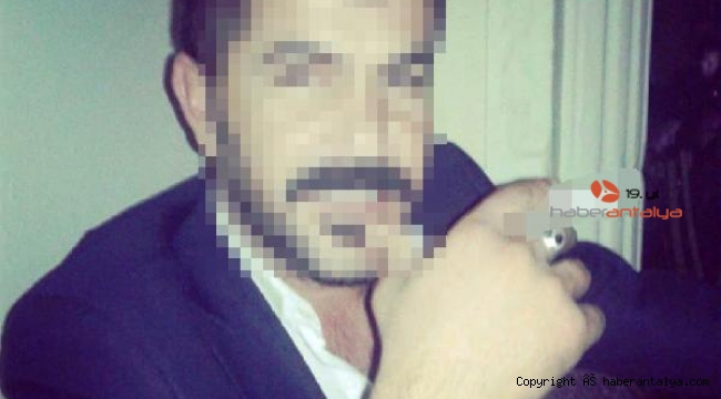 Parkta 'borç' kavgasında bıçaklandı, hastanede kurtarılamadı !