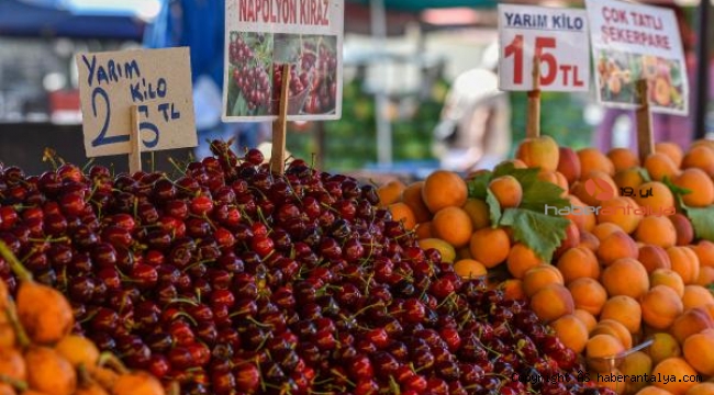 Pazar tezgahındaki etiket aldatmacasına dikkat