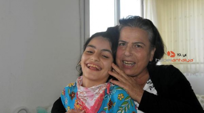 'Süper babaanne'nin tek isteği torunu Gülsiye'nin yürümesi