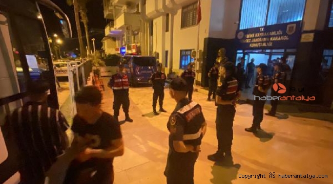 43 kaçak Antalya&#039;da yakalandı !