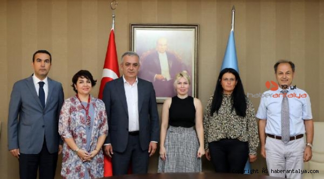 Akdeniz Üniversitesi, Konyaaltı'na Atatürk Anıtı yapacak