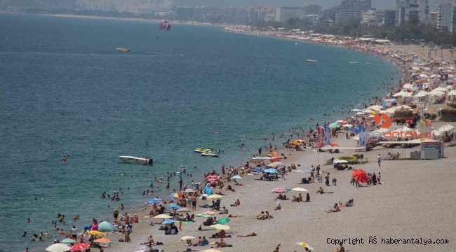 Antalya'ya havadan turist yağıyor