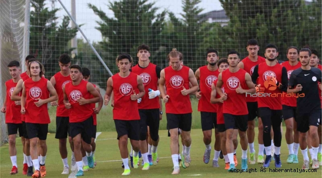 FT Antalyaspor 4 Temmuz'da Burdur'da top başı yapıyor