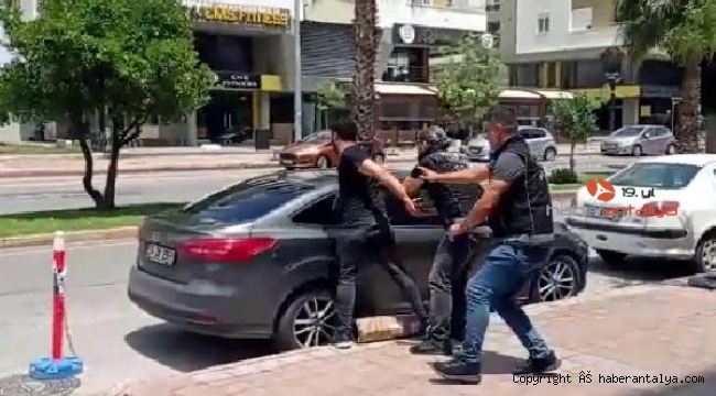 Kargoyla gelen esrar operasyonu