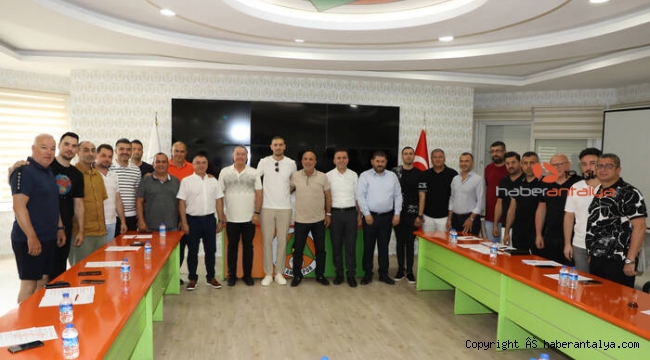 Merih Demiral Alanya'da