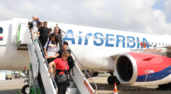 Sırbistan'ı Alanya'ya bağlayan seferler resmen başladı