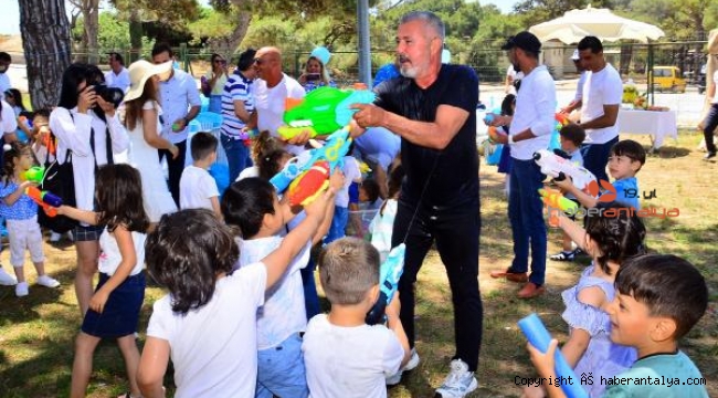Su savaşlı eğlence