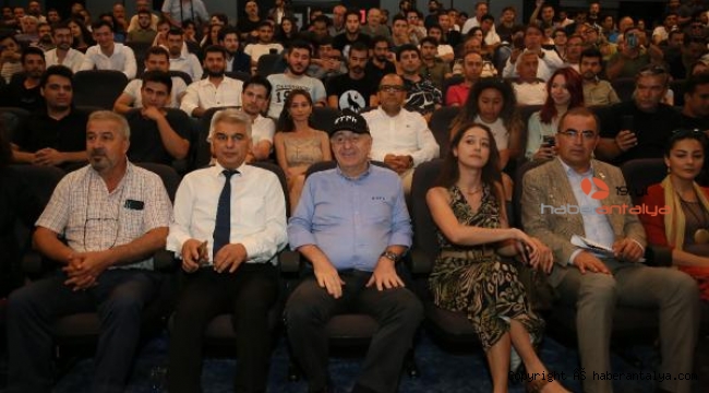 Ümit Özdağ Antalya'da: Bazı illerde 9 sene sonra Türkler azınlıkta olacak