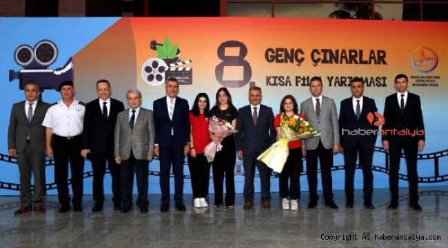 Vali Yazıcı, Antalya'nın genç çınarlarını ödüllendirdi