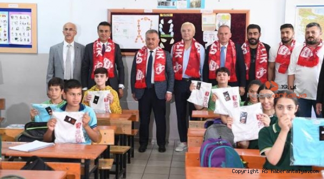 Vali Yazıcı: Spor yaşamınızın olmazsa olmazı olsun