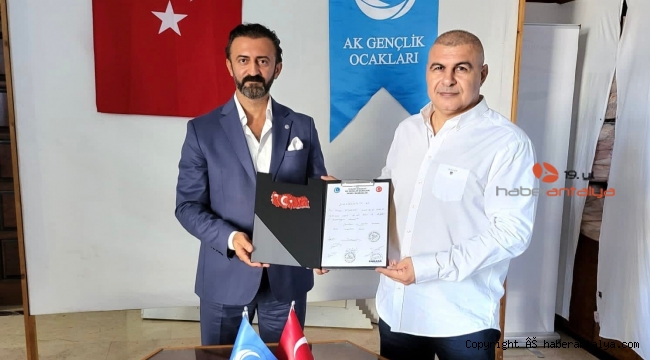 Ak Gençlik Ocakları Antalya İl Başkanı Esenkurt oldu