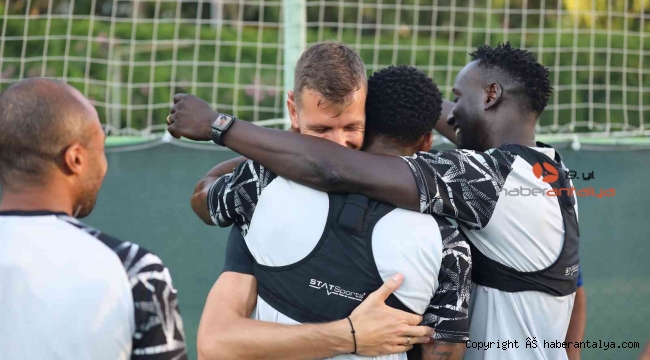 Alanyaspor, Milunovic ile yollarını ayırdı