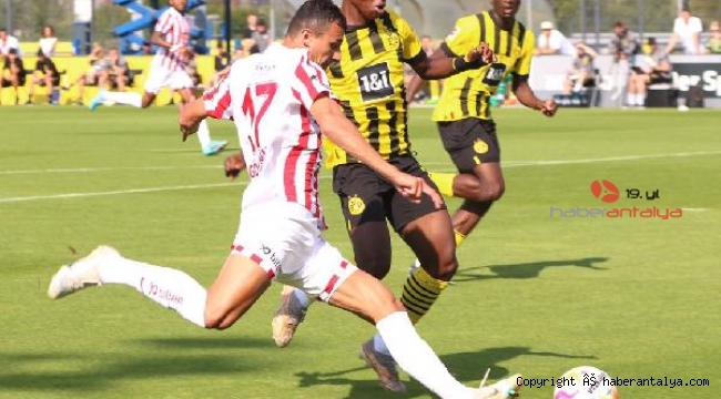 Antalyaspor, Borussia Dortmund ile berabere kaldı