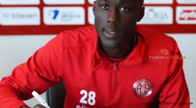 Antalyaspor, Ndao'yu yine kiraladı