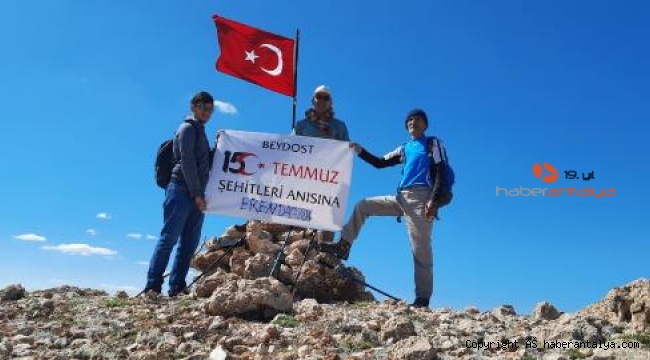 BEYDOST üyeleri, şehitler anısına tırmandı