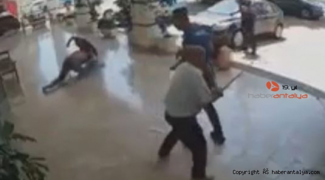Diş polikliniğinde baston ve uçan tekmeli kira kavgası