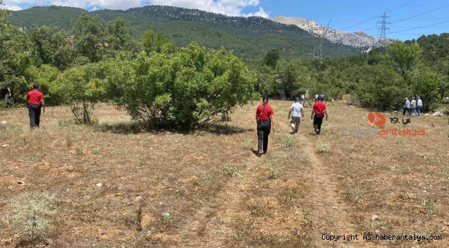 Dün sabah evden ayrılan yaşlı kadın için JAK timi alarmda