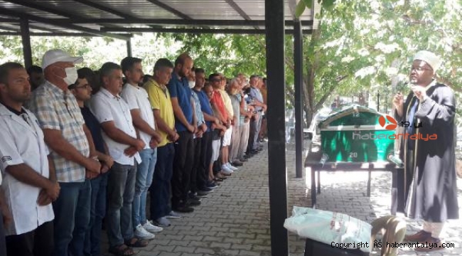 Evinde kalp krizi geçiren adam öldü