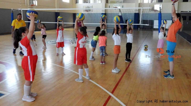 Filenin Sultanlarının başarısı, voleybola ilgiyi arttırdı