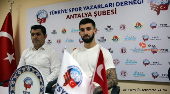 Hull City'e transfer olan Doğukan; 'Nuri Şahin ile futbol oynadığımı anladım'