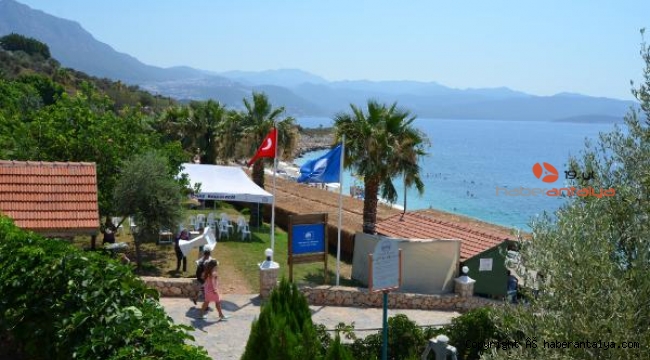 Kaş ve Demre'ye 23 mavi bayrak