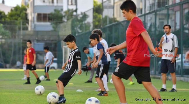 Konyaaltı'da yaz spor okulları kapılarını açtı
