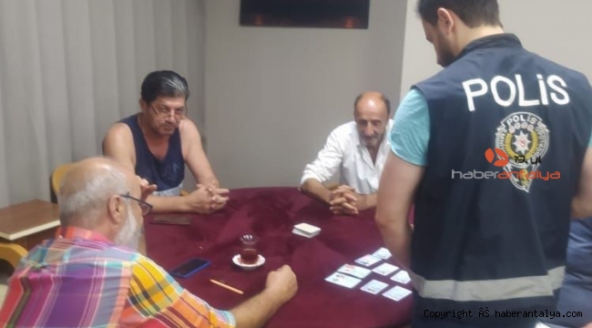 Manavgat'ta yasa dışı bahis denetimi