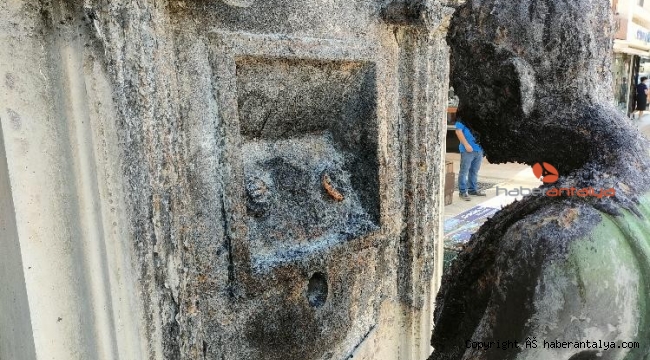 Romalı heykelini benzin dökerek yakan şahıs gözaltına alındı