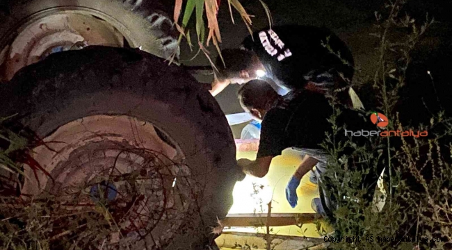 Serik'te traktör ile dereye uçan sürücü hayatını kaybetti