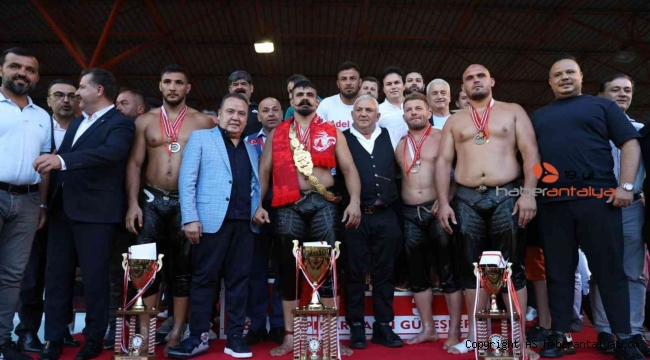 Tarihi Kırkpınar Yağlı Güreşleri'ne Antalya damgası
