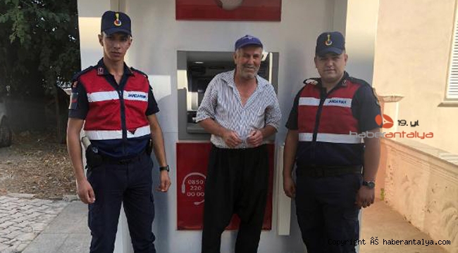 Telefon dolandırıcısının elinden kurtuldu