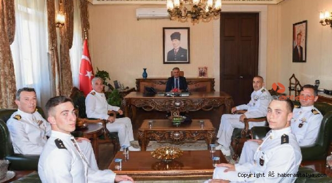 Vali Yazıcı: Bizleri gurulandırıyorsunuz
