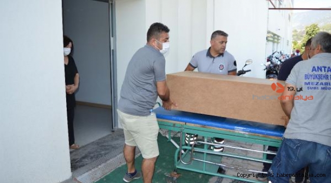 Yönetmen Erden Kıral'ın cenazesi, İstanbul'a gönderildi