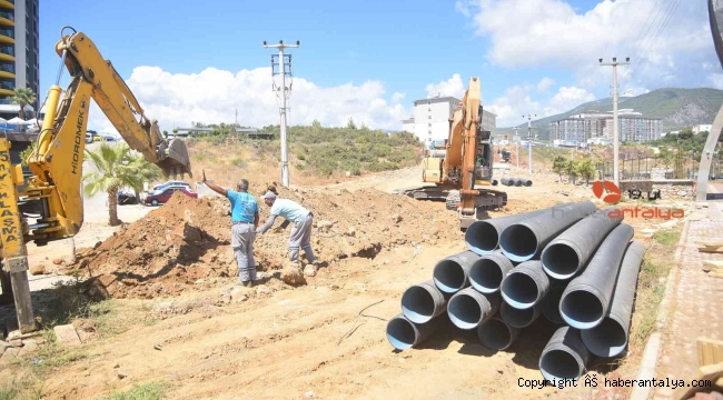 Alanya'da yol ve alt yapı çalışmaları devam ediyor