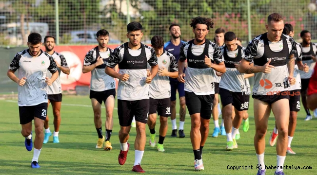 Alanyaspor, Beşiktaş maçı hazırlıklarına başladı