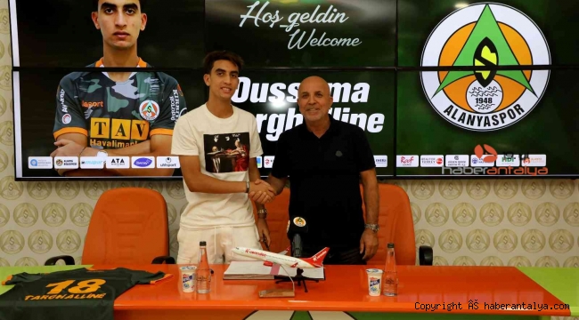 Alanyaspor, Oussama Targhalline'yi kiralık olarak kadrosuna kattı