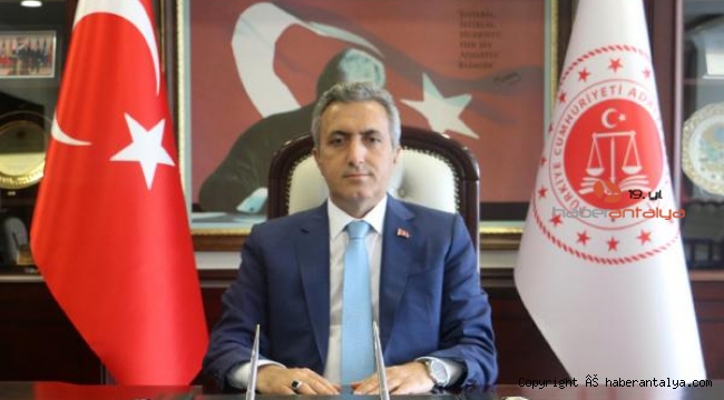 Antalya'da yeni başsavcı Zafer Koç göreve başladı