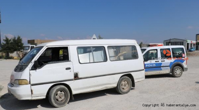 Aşçının çalınan minibüsü, arkadaşının dikkati sayesinde bulundu